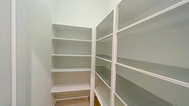 Building Photo - 2114 Partridgeberry Ln