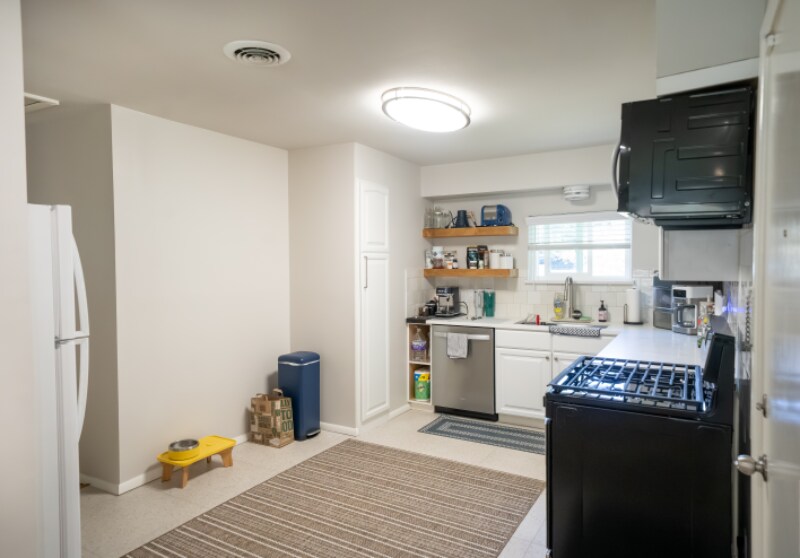 Building Photo - 4020 Eldridge St