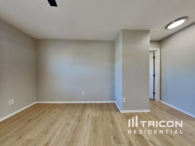 Building Photo - 9696 Canyon Meadows Drive Reno NV