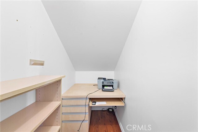 Building Photo - 462 Cliff Dr