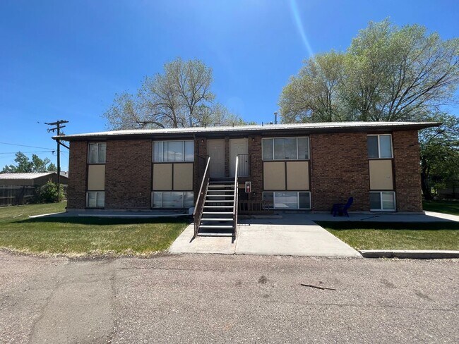Building Photo - Diamond Ridge 16