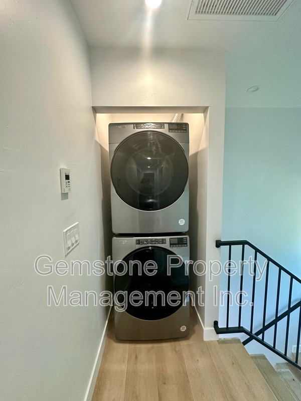 Building Photo - 4895 54th St