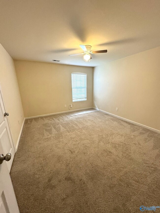 Building Photo - 219 Ivyleaf Dr