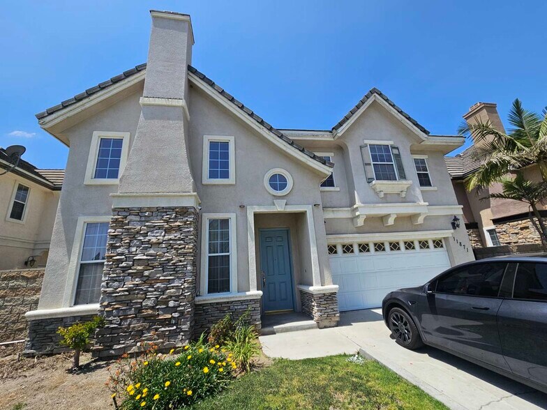 Building Photo - 11871 Mahogany Dr
