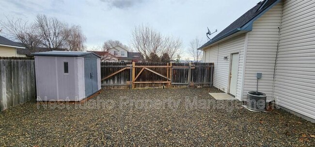 Building Photo - 8039 E Jacob Dr