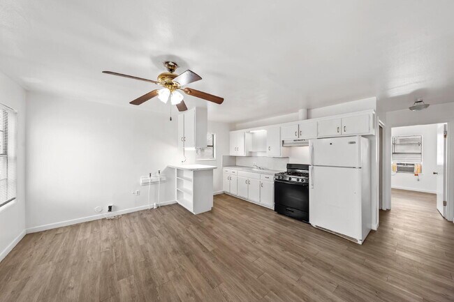 Building Photo - 2721 Morrow Ave