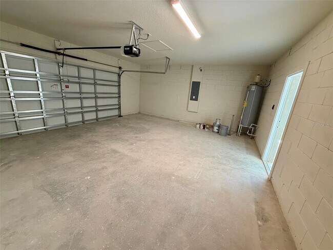 Building Photo - 6491 Tabebuia Pkwy