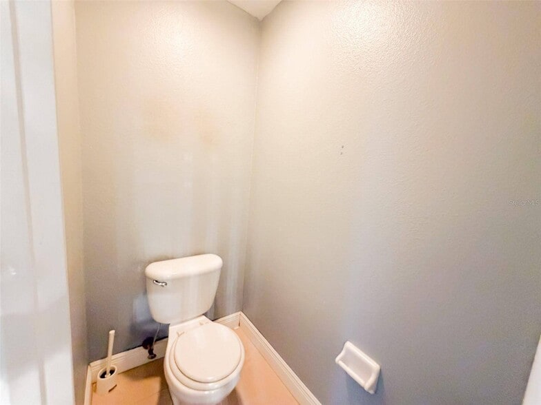 Building Photo - 503 Everest Way
