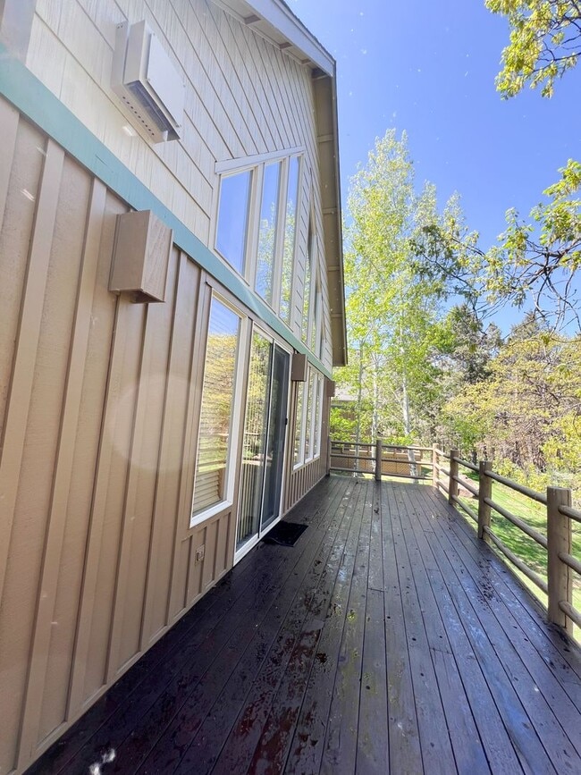 Building Photo - 4663 Marsh Hawk Dr