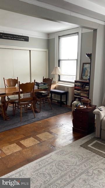 Primary Photo - 2031 Locust St