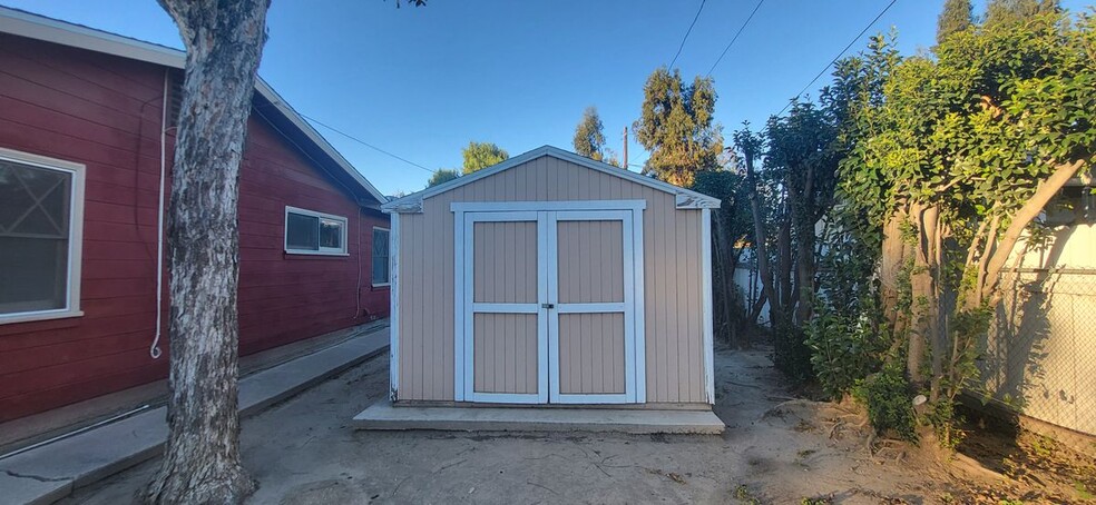 Building Photo - 4120 Alamo St