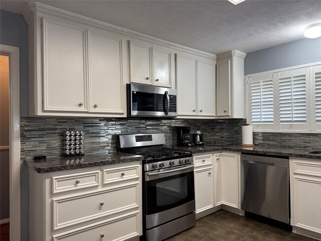 Building Photo - 3411 Linkwood Dr