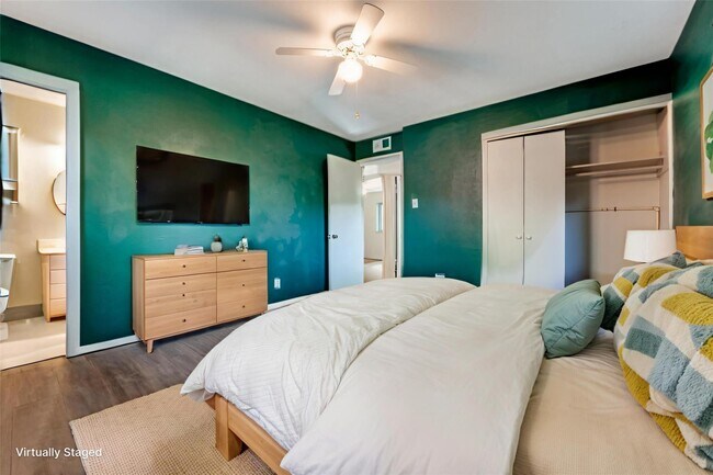 Building Photo - 13815 Stonemoss Dr