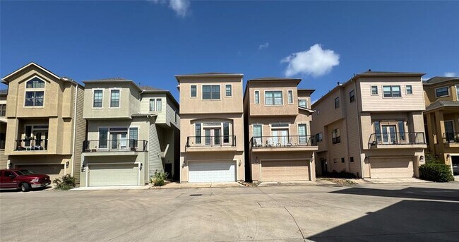 Building Photo - 10626 Clearview Villa Pl