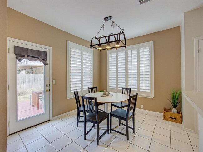 Building Photo - 2203 Kerr Trail