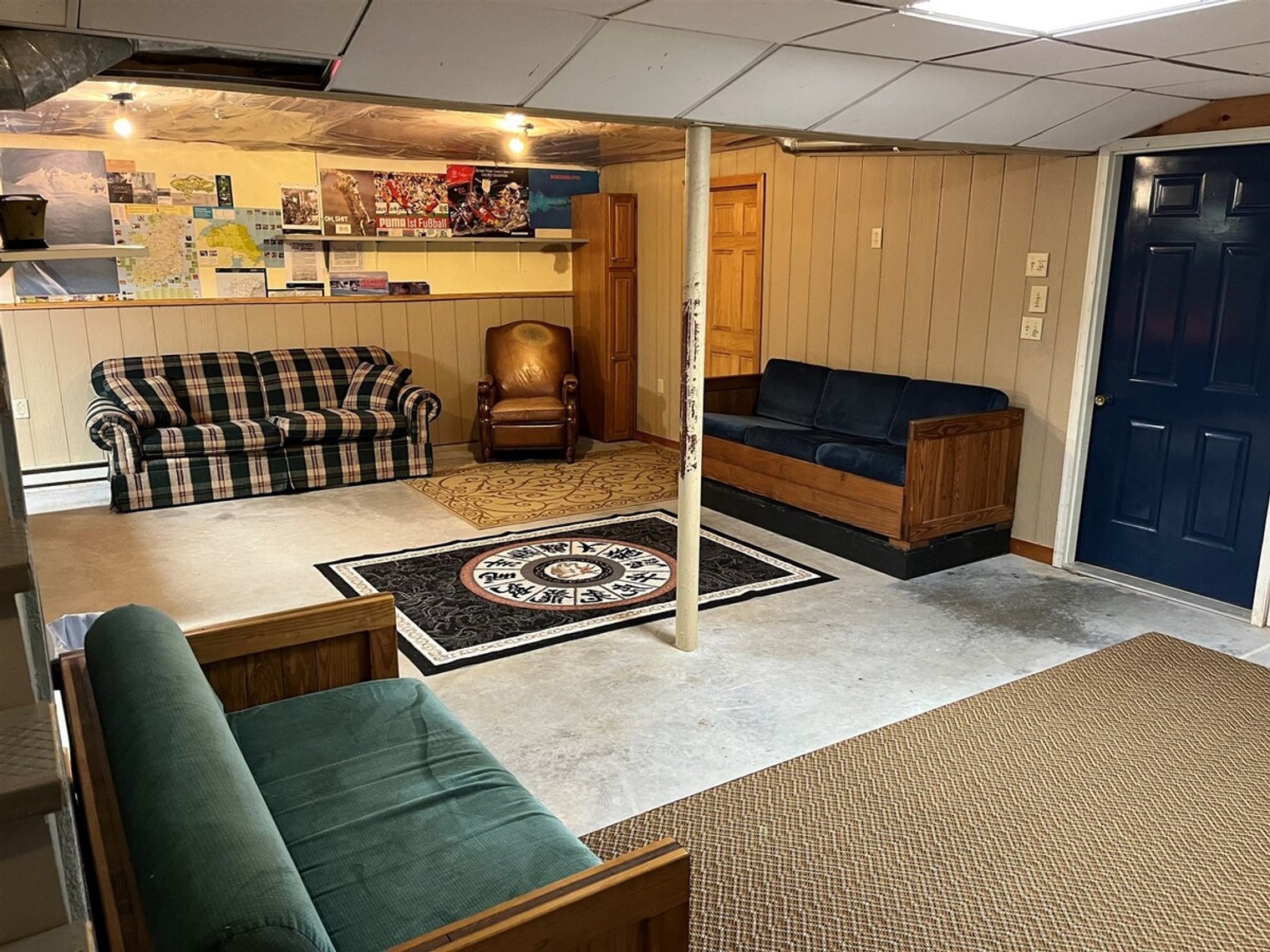 Building Photo - 6 Deer Cir