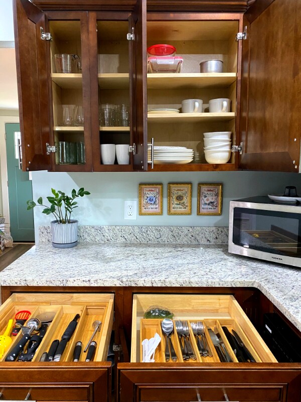 Building Photo - 809 W 40th St