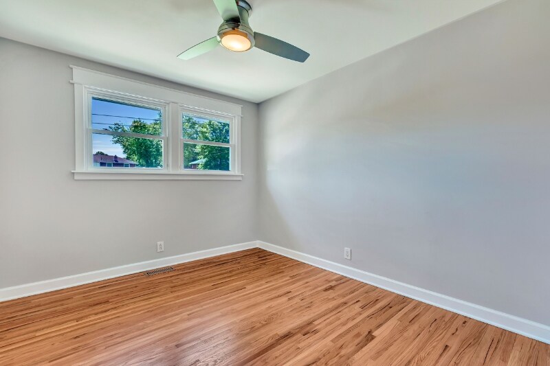 Building Photo - 1019 N Graycroft Ave