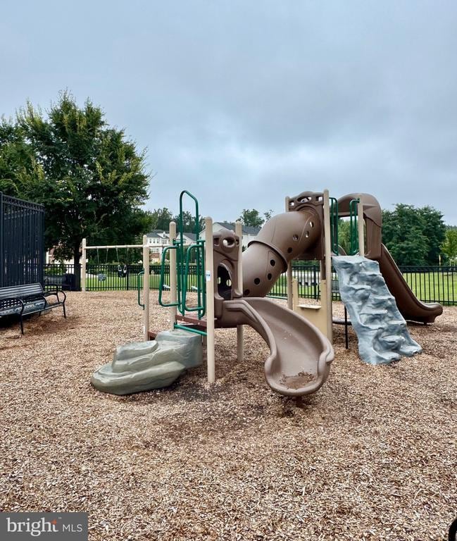 Building Photo - 7812 Sunhaven Way