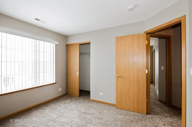Building Photo - 346 Evergreen Cir