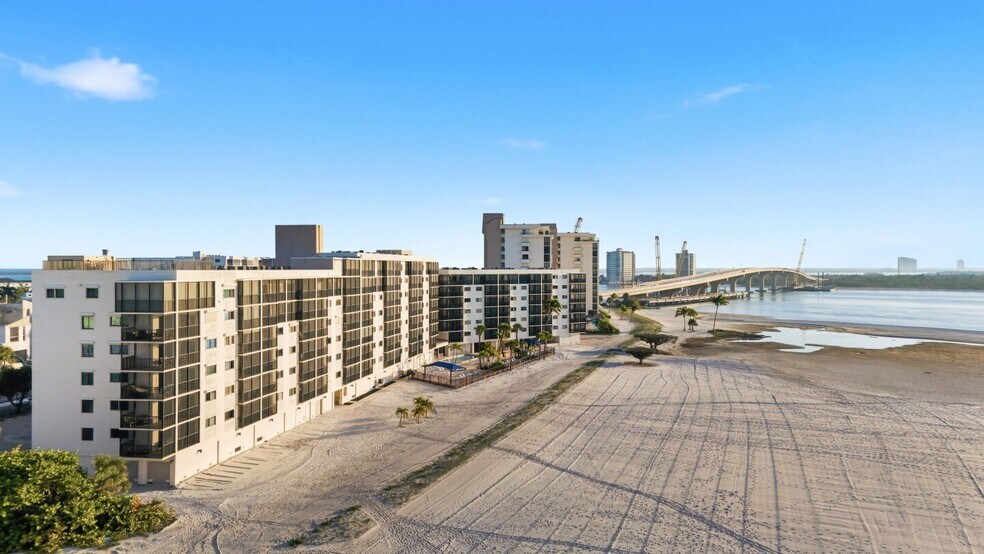 Building Photo - 8350 Estero Blvd