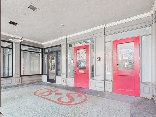 Interior Photo - Market Villas