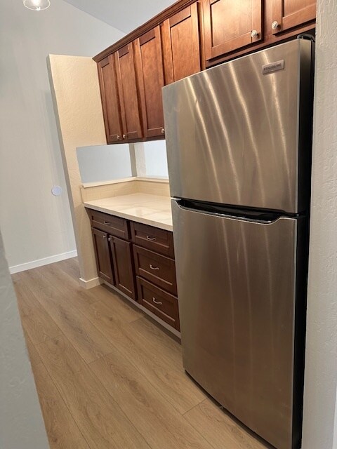 Kitchen - 2055 Ascot Dr