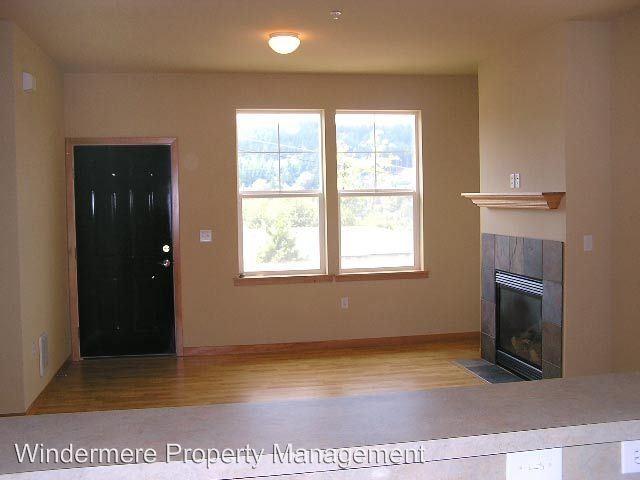 Building Photo - 224 S Ashley St