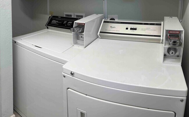 Building Photo - 7900 Beacon Ave S