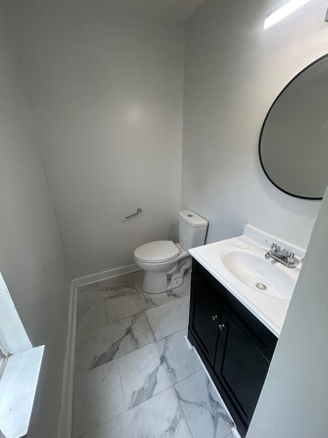 Building Photo - 240-26 Jamil Road, Columbia, SC 29210