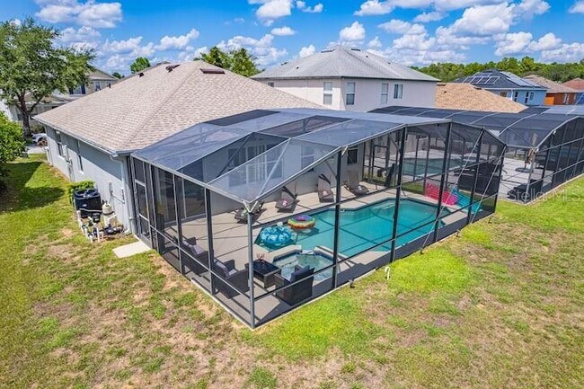 Building Photo - 1132 Pine Ridge Dr
