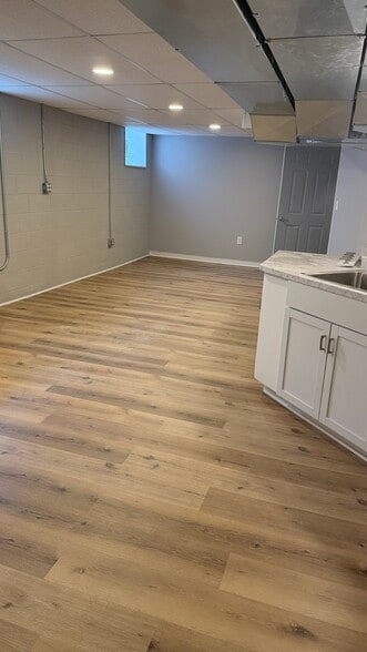 Building Photo - 1548 Wolff St