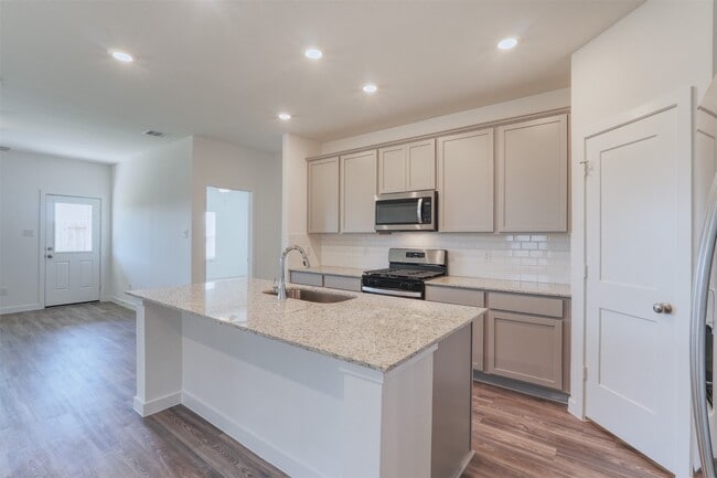 Building Photo - 3918 Windy Whisper Dr