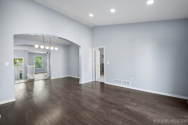 Building Photo - 3023 Saganashkee Ln