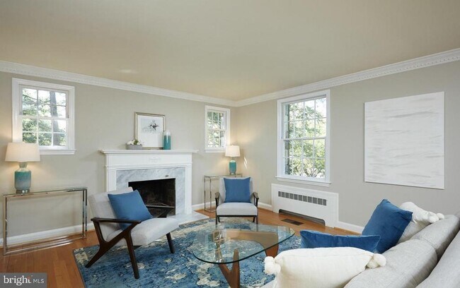 Building Photo - 4515 29th St NW