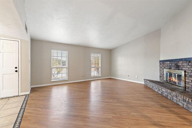 Building Photo - 5588 Squires Dr