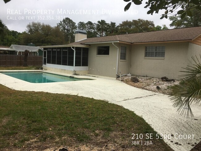 Building Photo - 210 SE 53rd Ct