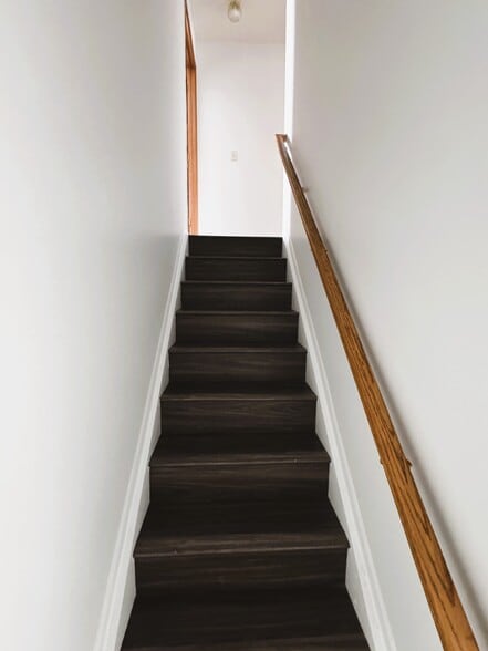 Stairway - 3766 Dunlane Ct