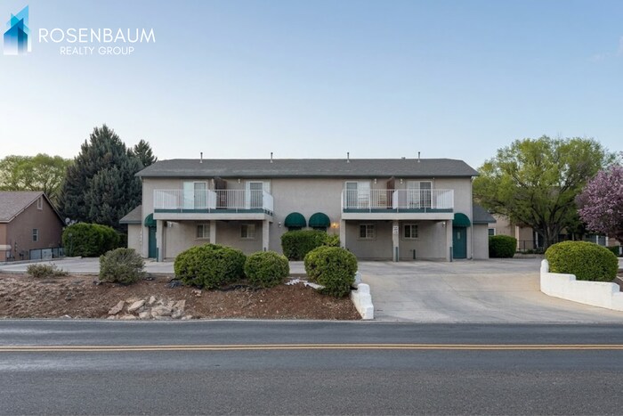 Building Photo - 9615 E Lakeshore Dr