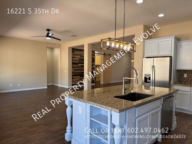Building Photo - 16221 S 35th Dr