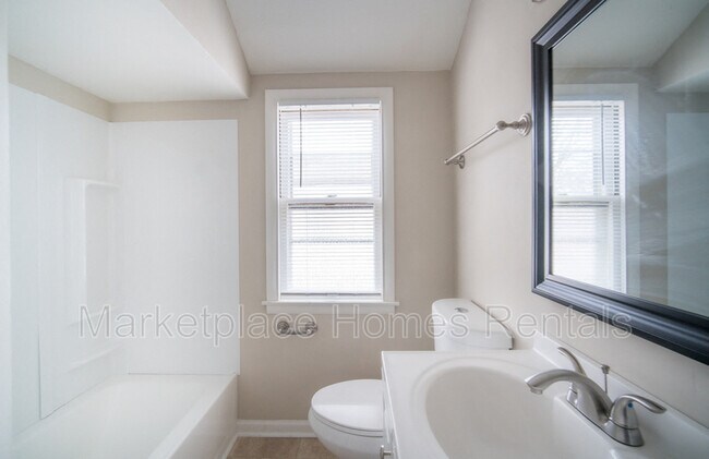 Building Photo - 4302 N 63rd St