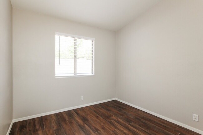 Building Photo - 8631 W Fargo Dr