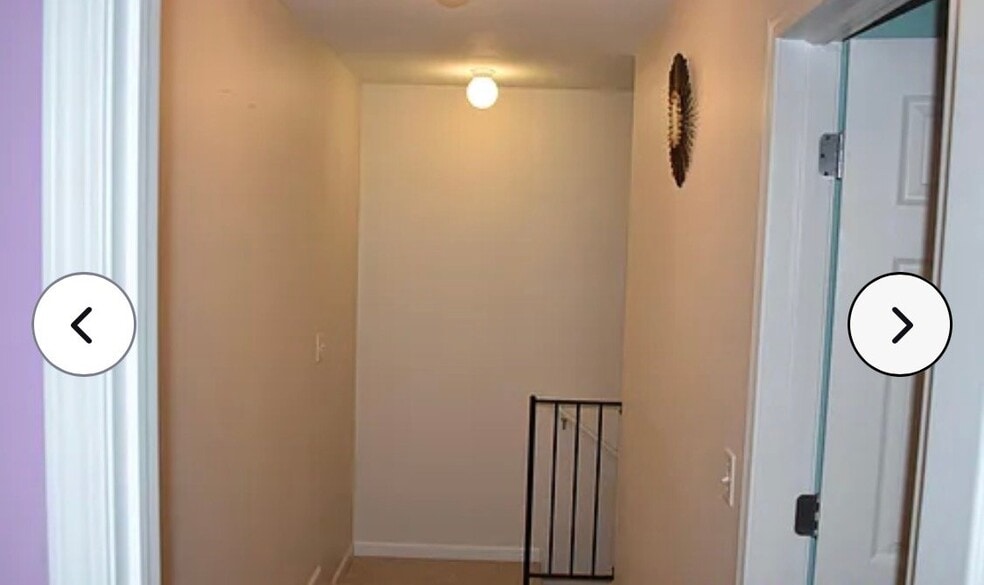 Building Photo - 1803 Riversedge Dr