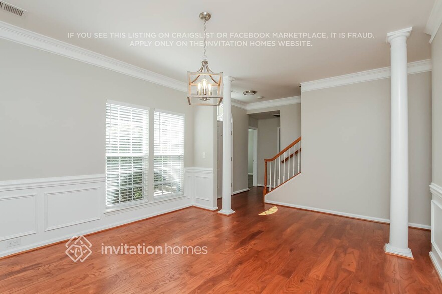 Building Photo - 113 Akerman Pl
