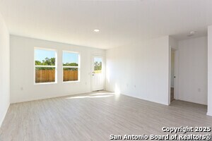 Building Photo - 10623 Vesta Curv