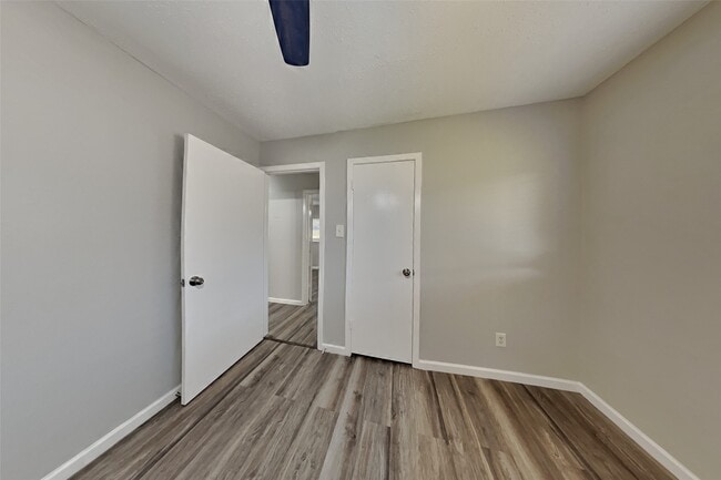 Building Photo - 2203 Wheathall Camp Ln