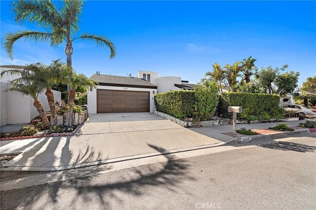 Building Photo - 3253 Alta Laguna Blvd