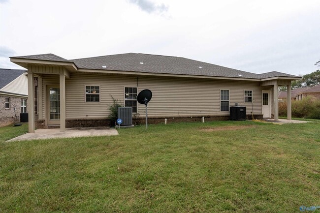 Building Photo - 105 Kaleigh Paige Cir