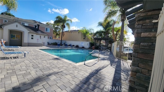 Building Photo - 14880 Honey Ct