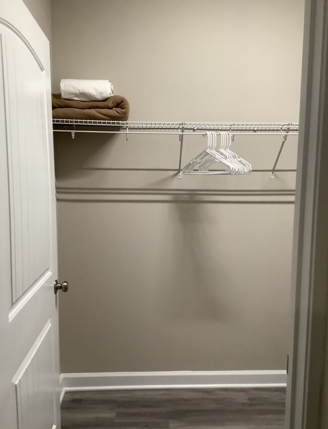 Building Photo - Palisades at Duncan